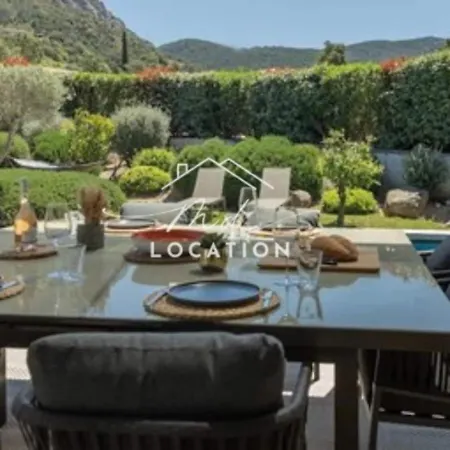 Route De Palombaggia Holiday home *